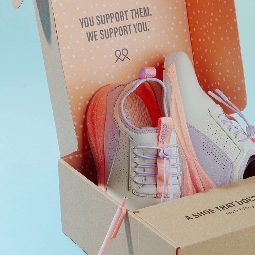 Clove Nursing Shoe - Picture 5 of 14